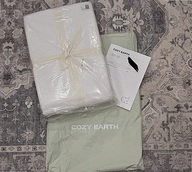 Cozy Earth Bamboo Blanket White Queen Size 100% Bamboo