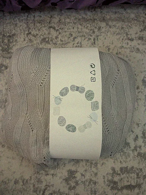 Grey Knit Throw Blanket - Never Used-Original Packaging-Breathable Bamboo Fiber