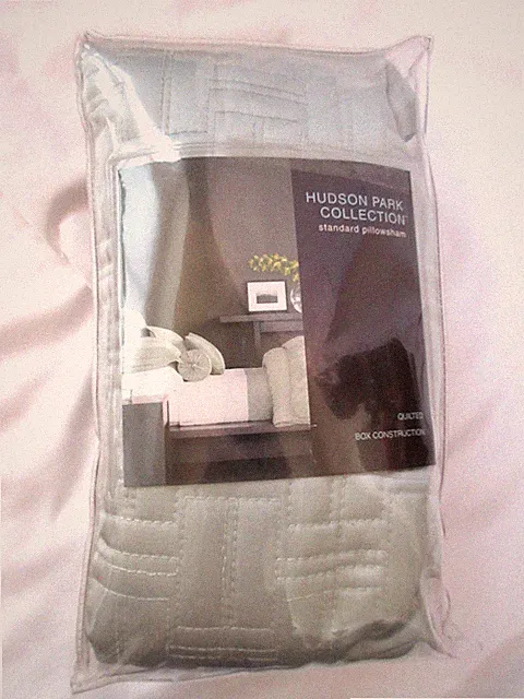 Hudson Park Collection King Sage Green Bamboo Quilt Coverlet & 1 Pillow Sham EUC