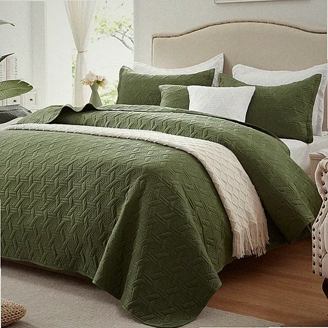 Oversized California King Size Quilt Set, Lightweight Olive Green Bedspread-118'