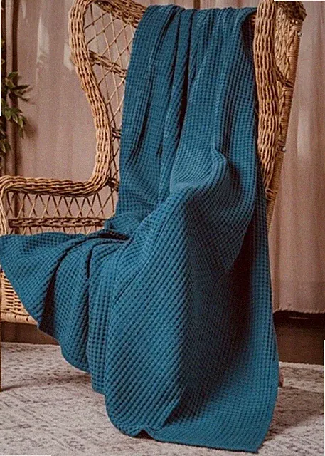 Teal Waffle Blanket Throw 60x43” New In Package Viscose Bamboo Malachite Green