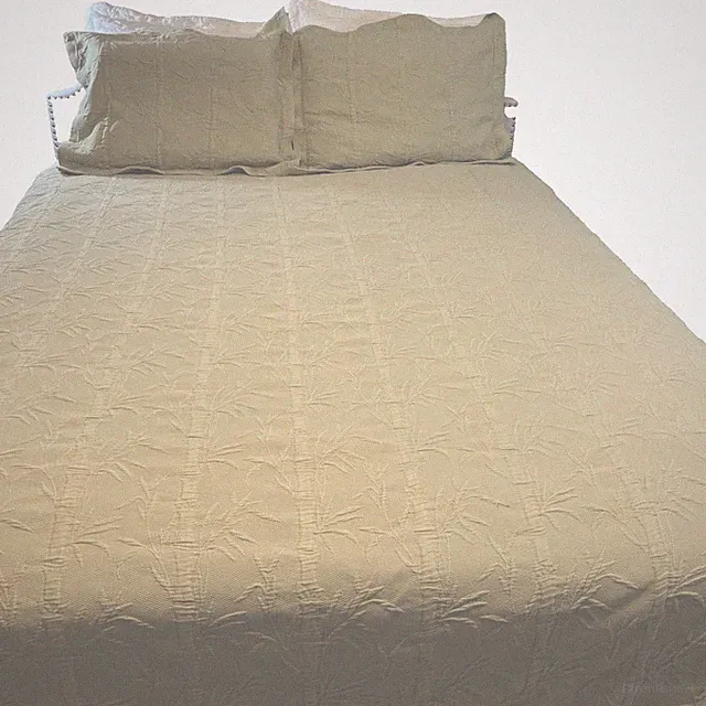 Vintage Columbine Cody sage green Bamboo F/Q Matelasse' bedspread shams GUC